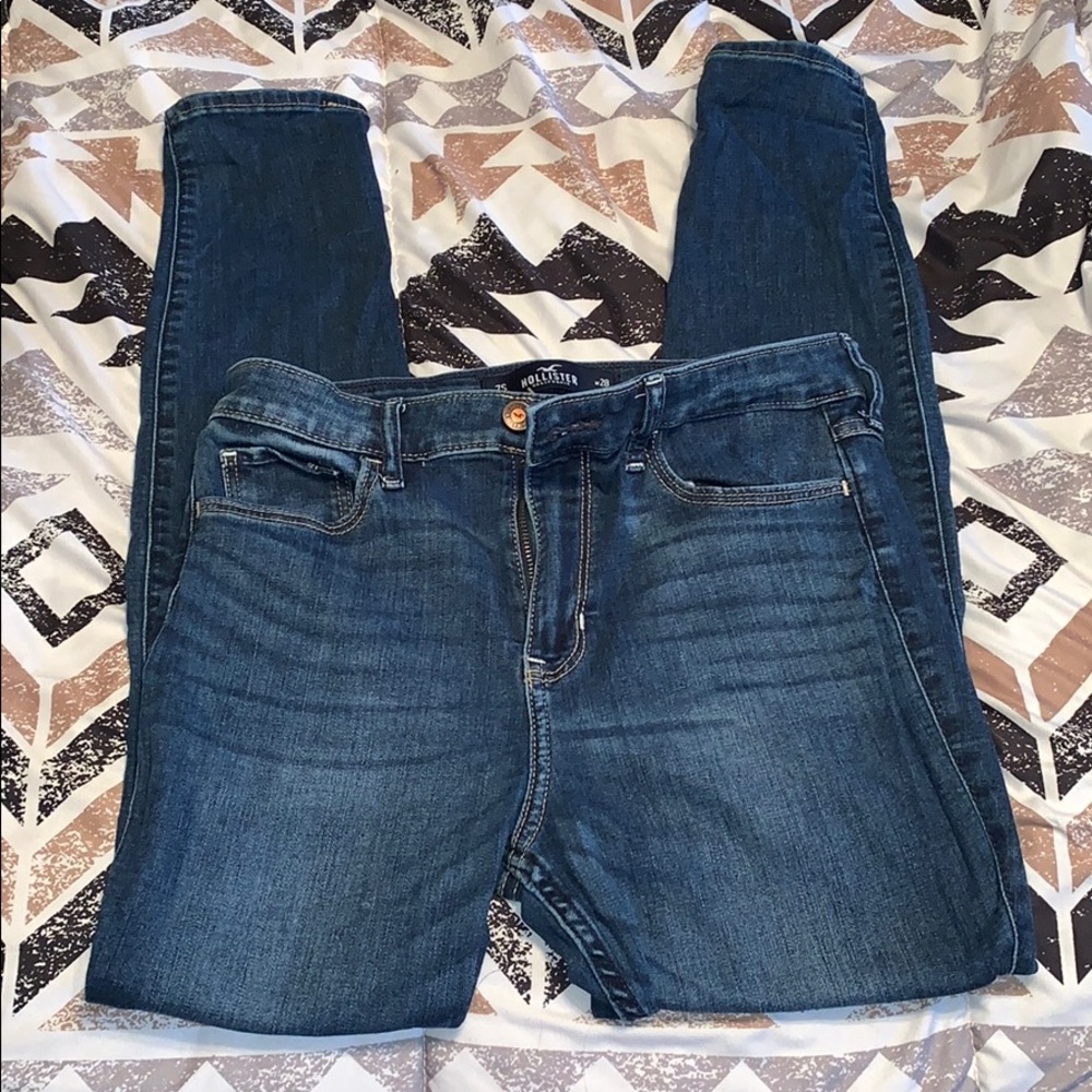 Hollister Super Skinny Jeans